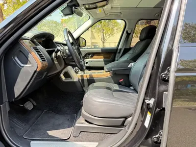 Land Rover Range Rover 2019, 67000 км, за 559800 CNY - фото 8