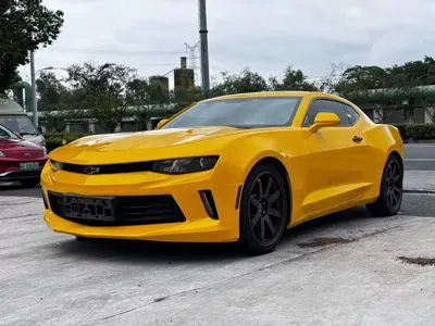 Chevrolet Camaro 2017, 70000 км, за 97800 CNY