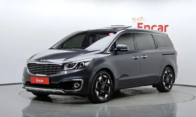Kia Canival · 2015 год
