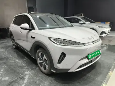 BYD 海狮05 EV 2025, 5000 км, за 108200 CNY