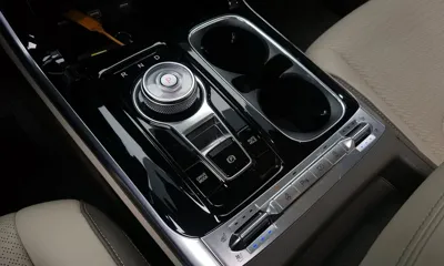 Kia Canival 2023, 17813 км, за 37800000 KRW - фото 9