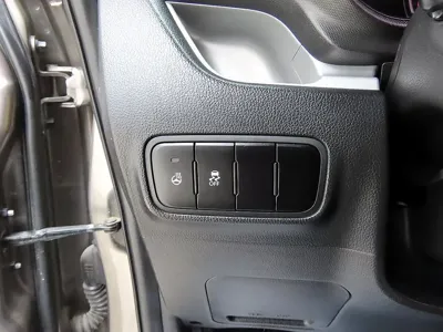 Kia Ray 2017, 212938 км, за 4000000 KRW - фото 12