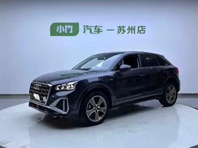 Audi Q2L · 2021 год