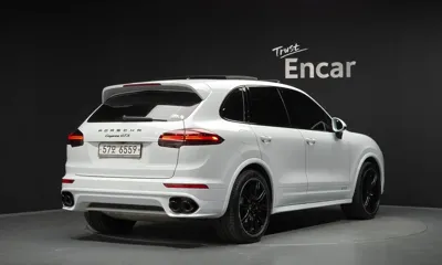 Porsche Cayenne 2017, 85057 км, за 42500000 KRW - фото 2