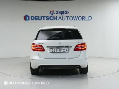 Mercedes-Benz B-Class 2013, 59496 км, за 7500000 KRW