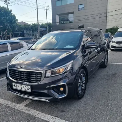 Kia Canival 2019, 104616 км, за 12700000 KRW - фото 18