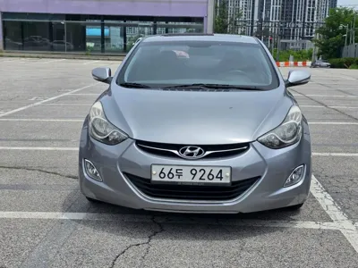 Hyundai Avante 2013, 118645 км, за 5400000 KRW