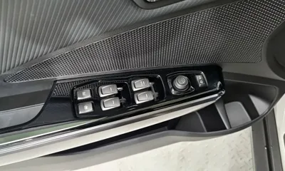 KG_Mobility_Ssangyong TIBOLI 2020, 48075 км, за 15000000 KRW - фото 17