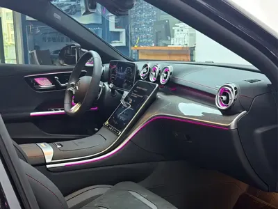 Mercedes-Benz C-Class AMG 2026, 1800 км, за 419799 CNY - фото 18
