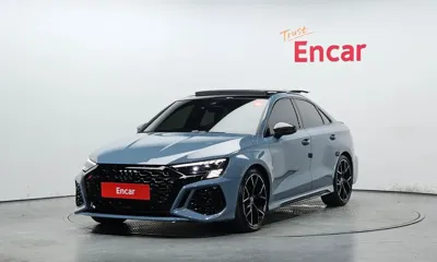 Audi RS3 · 2023 год