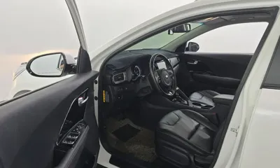 Kia Niro 2017, 112237 км, за 12990000 KRW - фото 10
