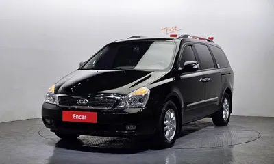 Kia Canival 2013, 270132 км, за 2700000 KRW