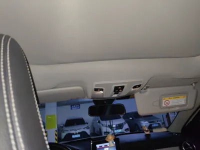 Mercedes-Benz GLA 2015, 85500 км, за 54789.42 CNY - фото 19