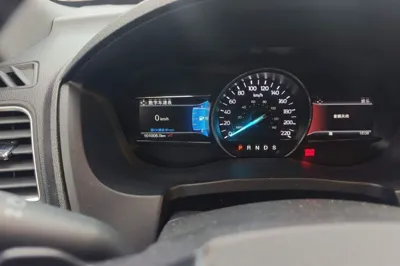 Ford Explorer 2017, 101000 км, за 90635.34 CNY - фото 12