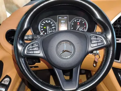 Mercedes-Benz Vito 2021, 80000 км, за 143000 CNY - фото 9