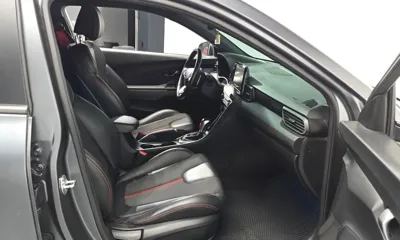 Hyundai Veloster 2019, 74967 км, за 14500000 KRW - фото 26