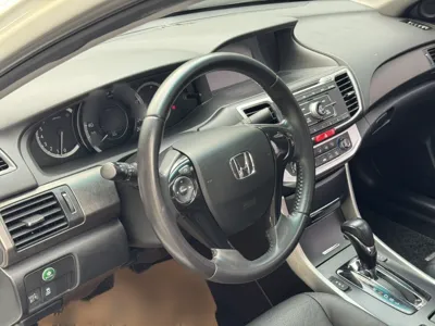 Honda Accord 2015, 134600 км, за 67422.26 CNY - фото 24