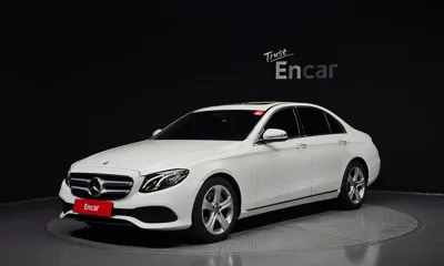 Mercedes-Benz E-Class 2018, 72770 км, за 21900000 KRW - фото 1