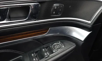 Ford Explorer 2019, 58419 км, за 18900000 KRW - фото 17