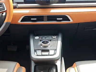 BYD e2 2021, 90000 км, за 39800 CNY - фото 8