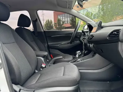 Hyundai Elantra 2021, 62000 км, за 37800 CNY - фото 10