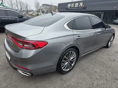 Hyundai Grandeur 2019, 64090 км, за 19800000 KRW