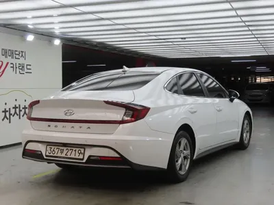 Hyundai Sonata 2020, 108083 км, за 12100000 KRW