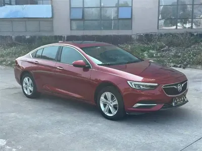 Buick Regal 2018, 50000 км, за 45000 CNY