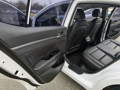 Hyundai Avante 2018, 57895 км, за 10900000 KRW - фото 13