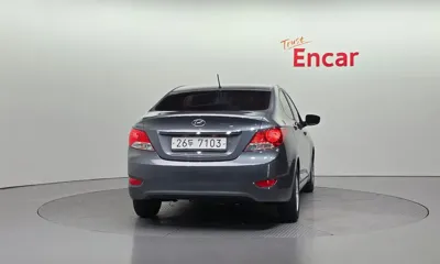 Hyundai Accent 2013, 135057 км, за 4500000 KRW - фото 4