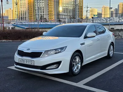 Kia K5 · 2013 год