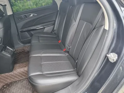 Ford Taurus 2019, 44300 км, за 9740.94 CNY - фото 18