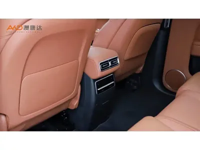Li Auto Li L7 2023, 32000 км, за 188000 CNY - фото 9
