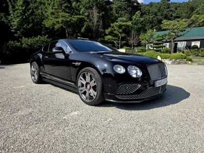 Bentley Continental · 2015 год