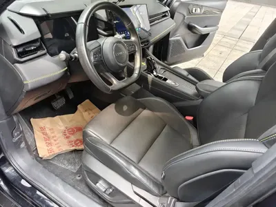 Lynk & Co 03 2023, 50000 км, за 71800 CNY