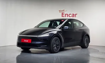 Tesla Model Y · 2026 год
