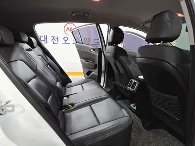 Kia Sportage 2018, 111640 км, за 99990000 KRW - фото 10