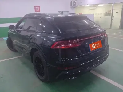 Audi Q8 2022, 54000 км, за 450000 CNY