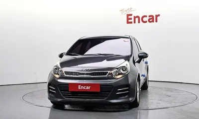 Kia Pride 2015, 161895 км, за 4000000 KRW