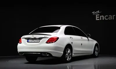Mercedes-Benz C-Class 2018, 114449 км, за 17500000 KRW - фото 2