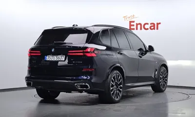 BMW X5 2025, 5456 км, за 140000000 KRW