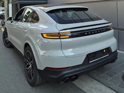 Porsche Cayenne 2026, 3000 км, за 178000000 KRW