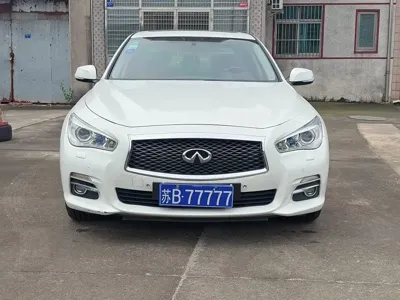 Infiniti Q50 2014, 148000 км, за 28800 CNY - фото 1