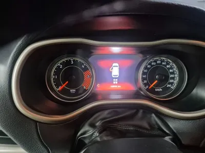Jeep Cherokee 2015, 108264 км, за 9800000 KRW - фото 10