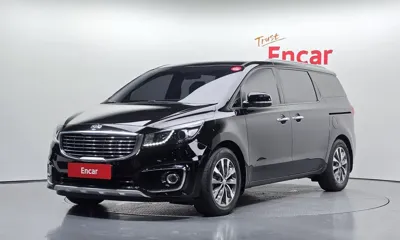 Kia Canival · 2018 год