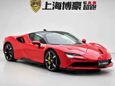 Ferrari SF90 2023, 6000 км, за 4777000 CNY