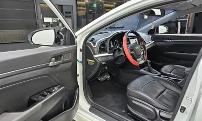 Hyundai Avante 2016, 157575 км, за 7900000 KRW - фото 10