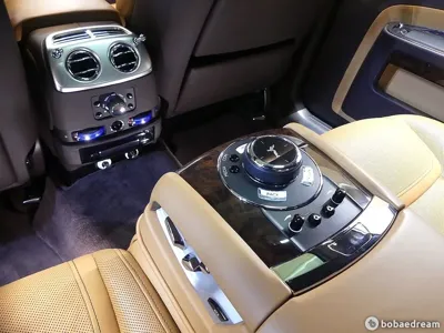 Rolls-Royce Ghost 2018, 75000 км, за 210000000 KRW - фото 15