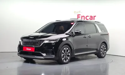 Kia Canival · 2023 год