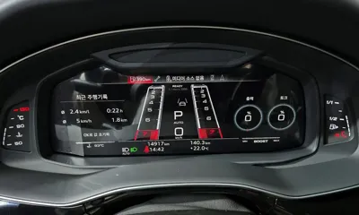 Audi RSQ8 2021, 14917 км, за 115000000 KRW - фото 8